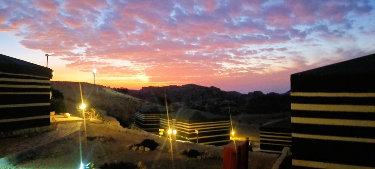 Petra Wassaif Camp Otel Wadi Musa Dış mekan fotoğraf